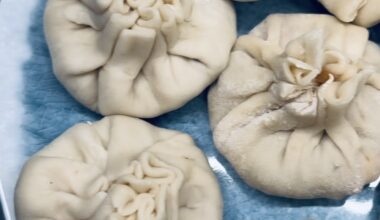 Vegetarian homemade momos